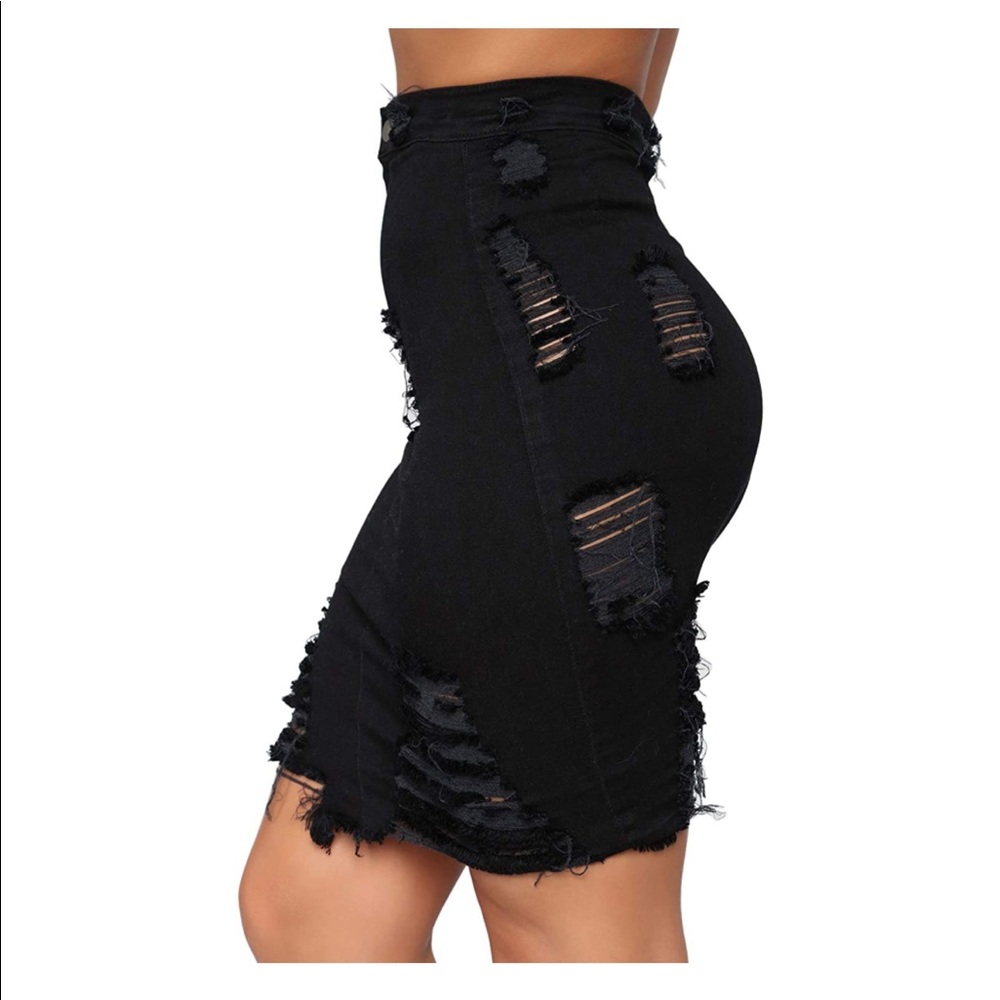 Women's Bodycon Ripped Denim Skirt - Picture 2 of 7